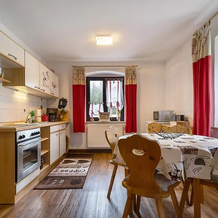 Daire Buchhaus Vier - Mittelgeschoss Kirchenlamitz