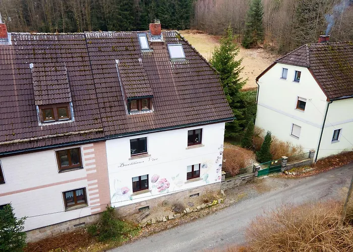 Buchhaus Vier - Mittelgeschoss Апартаменты Kirchenlamitz